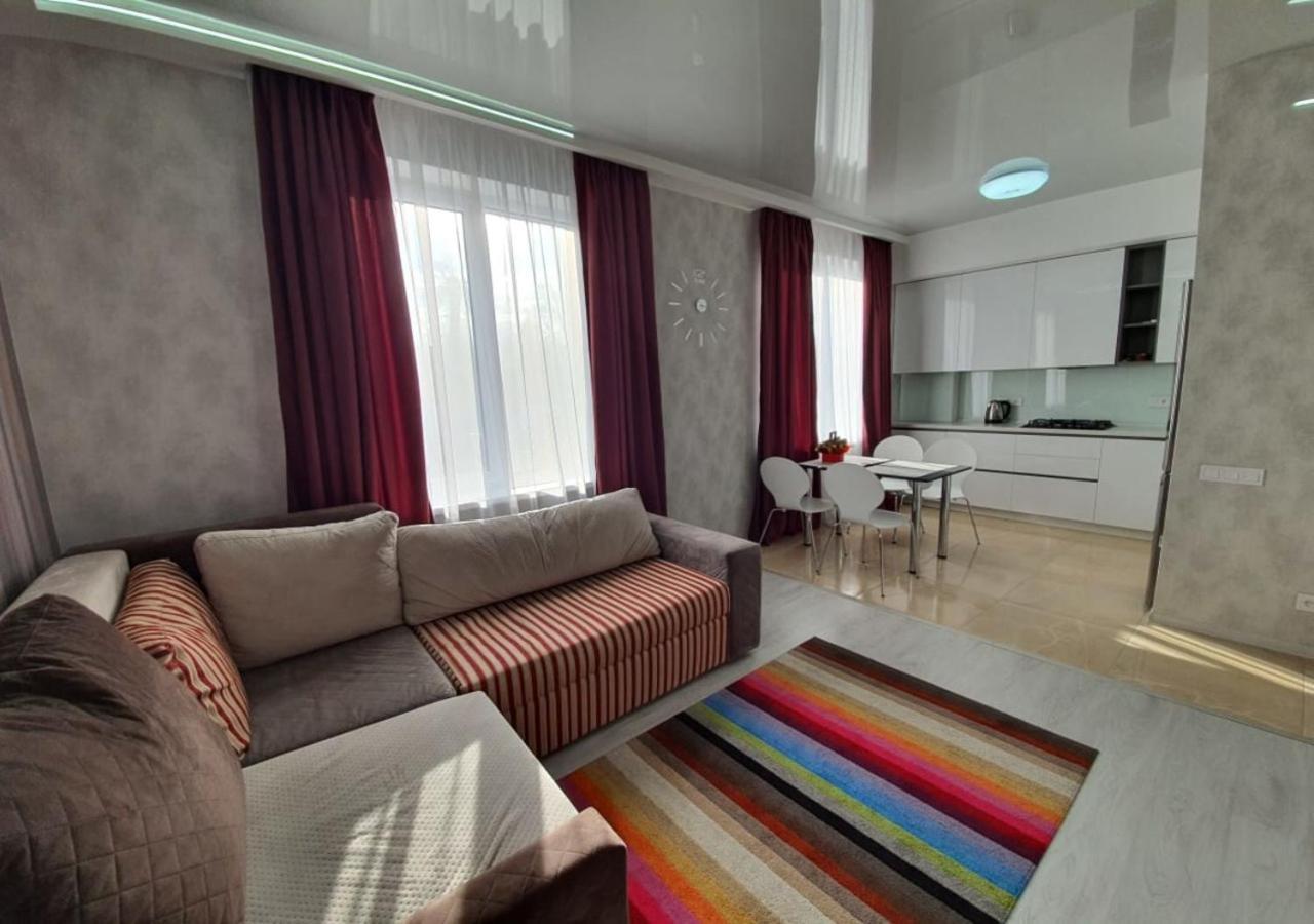 Lux New Apartment 2019 Charkiw Exterior foto